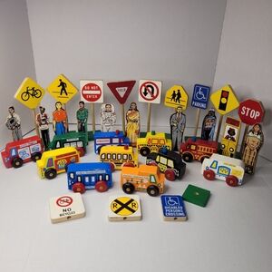 Vtg Montgomery Schoolhouse Vermont  Inc Wooden Cars Signs and People READ